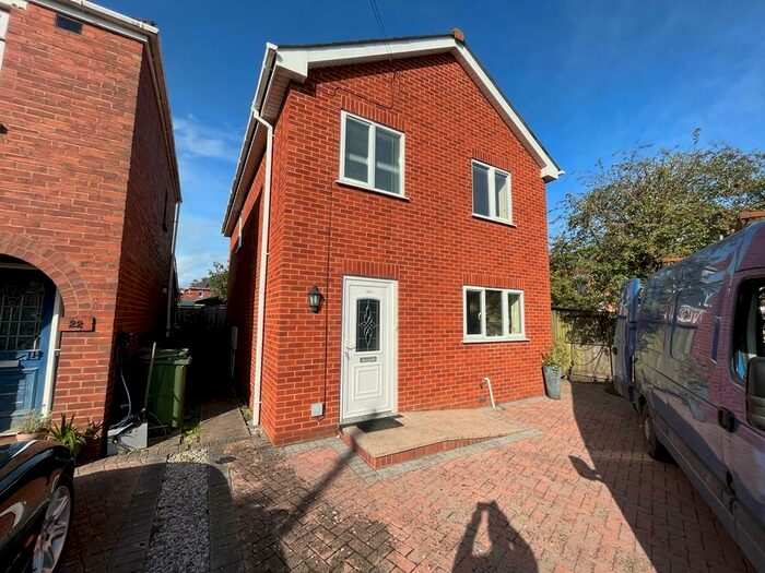 4 Bedroom Detached House To Rent In Herbert Road, Exeter, EX1