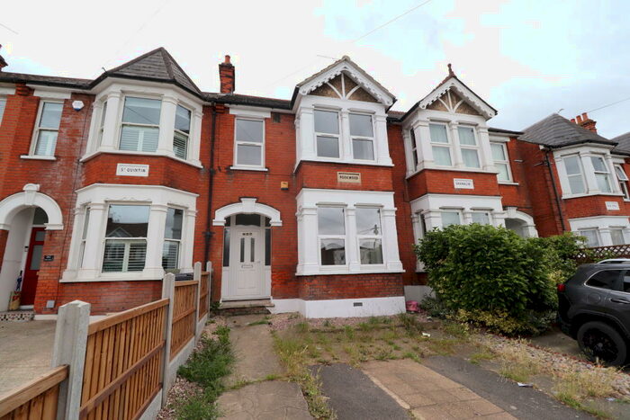 3 Bedroom House To Rent In Brentwood, CM15