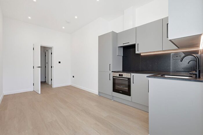 1 Bedroom Flat To Rent In Headgate, Colchester, CO3