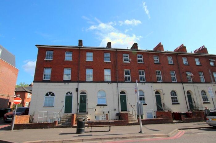 1 Bedroom Flat To Rent In Queens Road, Reading, RG1