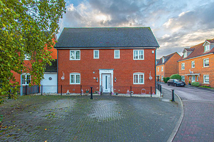 4 Bedroom Detached House For Sale In Temple Way, Rayleigh, SS6