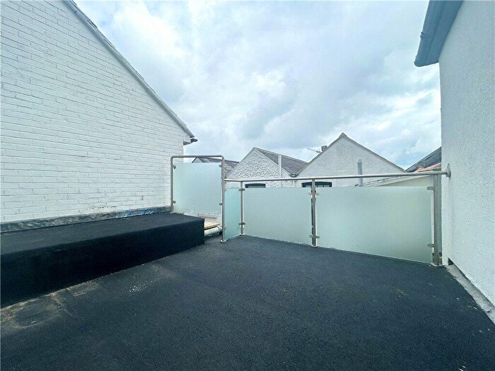 3 Bedroom Terraced House For Sale In South Street, Ventnor, Isle Of Wight, PO38