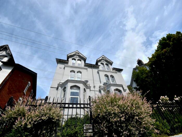 1 Bedroom Flat To Rent In St. James Road, Hastings, TN34