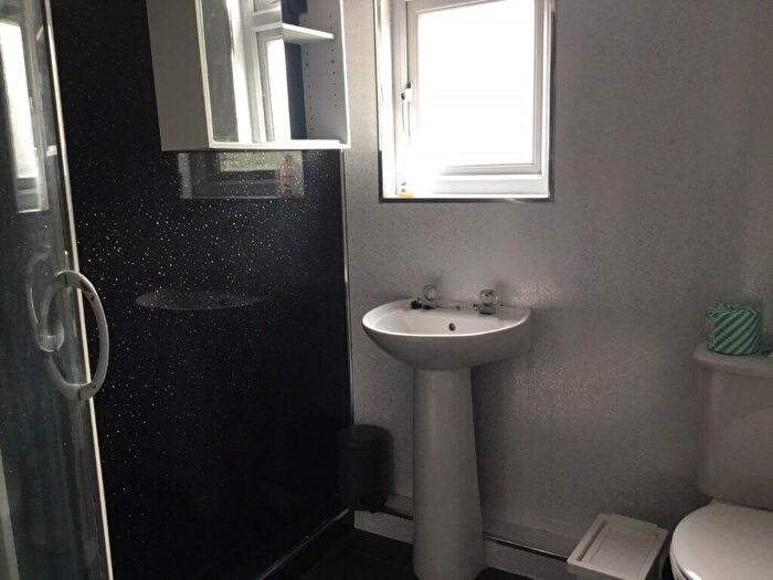1 Bedroom Property To Rent In Heeley Road, Selly Oak, Birmingham, B29