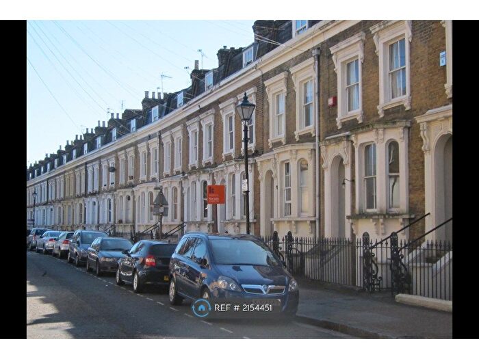 1 Bedroom Flat To Rent In Hamlet Court A, London, E3