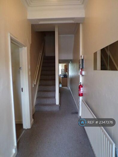 6 Bedroom Semi-Detached House To Rent In Egerton Road, Manchester, M14
