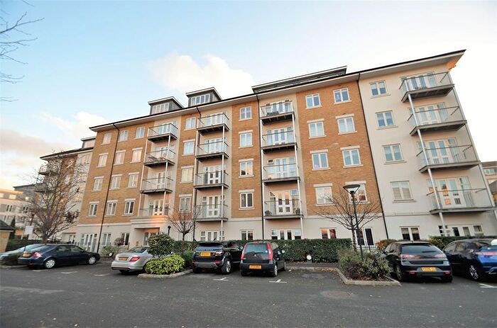 3 Bedroom Flat To Rent In Hurley House, Park Lodge Avenue, West Drayton, UB7