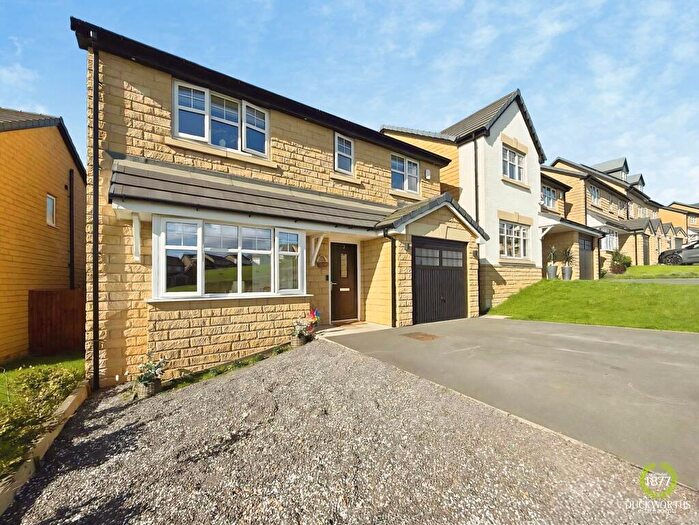4 Bedroom Detached House For Sale In Fusilier Way, Darwen, BB3