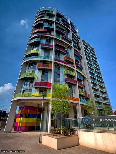 2 Bedroom Penthouse To Rent In Icona Point, London, E15