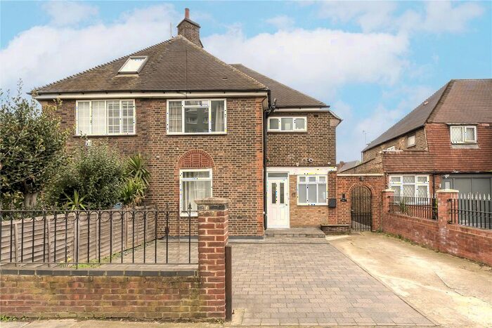 1 Bedroom Flat To Rent In Old Oak Road, London, W3