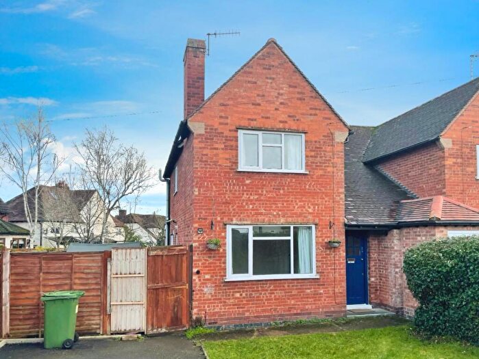 2 Bedroom Semi-Detached House To Rent In Hathaway Green Lane, Stratford-upon-Avon, CV37