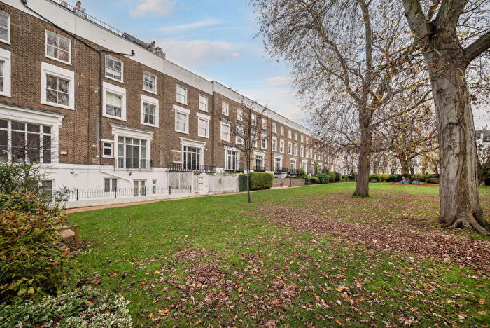 2 Bedroom Apartment For Sale In Alma Square, London, NW8