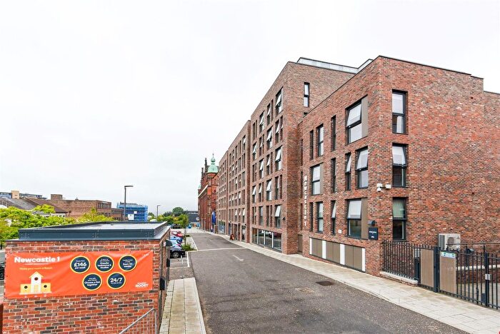Studio To Rent In Blandford Square, Newcastle Upon Tyne, NE1