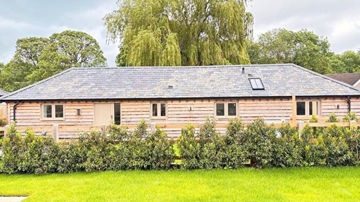 2 Bedroom Barn Conversion For Sale In Curacy Farm Old School Lane, Lighthorne, Warwickshire, CV35