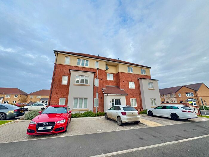 2 Bedroom Flat To Rent In Underwood Close, Peterborough, PE3