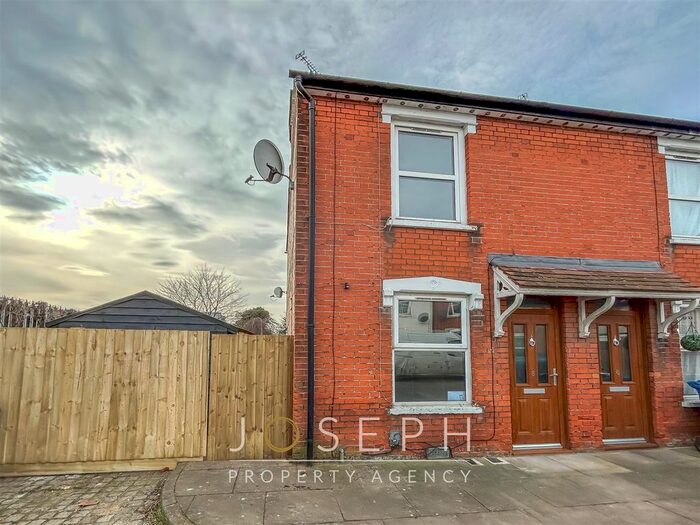 3 Bedroom Property To Rent In Fraser Road, Ipswich, IP1