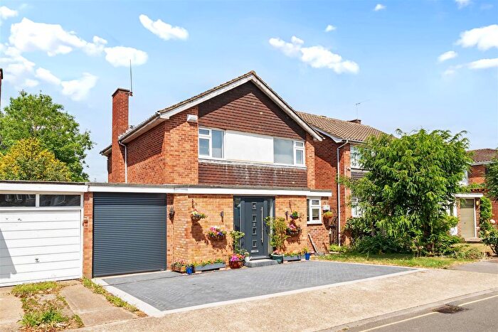 4 Bedroom Detached House For Sale In Rectory Way, Ickenham, UB10