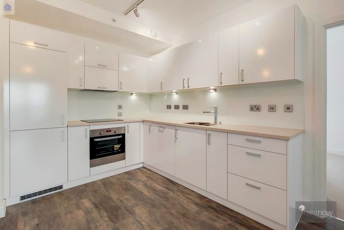 2 Bedroom Flat To Rent In Adlay Apartments, Millet Place, Silvertown, E16
