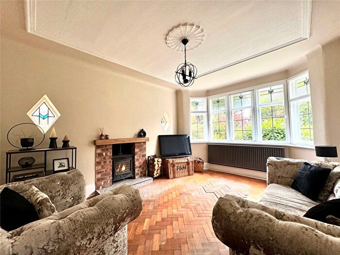 4 Bedroom Semi-Detached House For Sale In Greenfield Crescent, Hoole Village, Chester, Cheshire, CH2