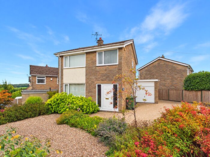 3 Bedroom Detached House For Sale In Culland View, Crich, DE4