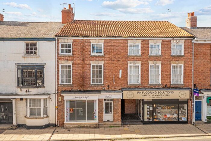 2 Bedroom Flat To Rent In Bridge Street, Tadcaster, LS24