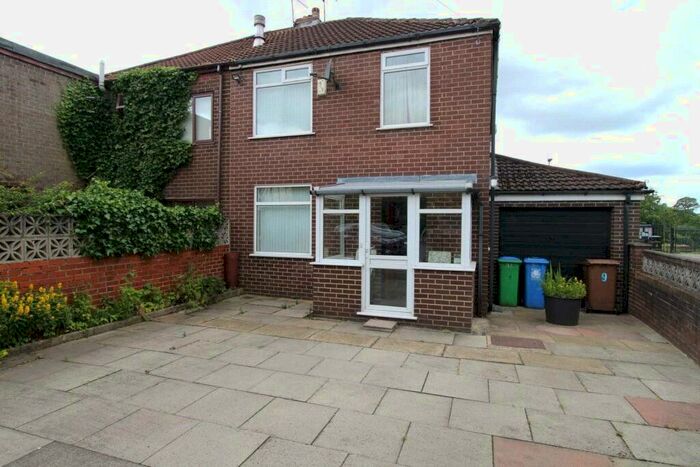 3 Bedroom Semi-Detached House To Rent In Marland Green, Rochdale, Greater Manchester, OL11
