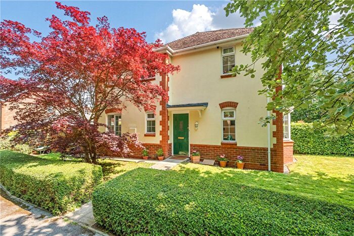 3 Bedroom End Terrace House For Sale In Burgage Field, Whitchurch, Hampshire, RG28