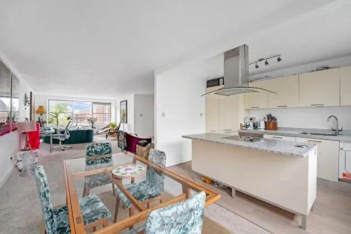 2 Bedroom Flat To Rent In Darwin Court, Gloucester Avenue, Primrose Hill, NW1