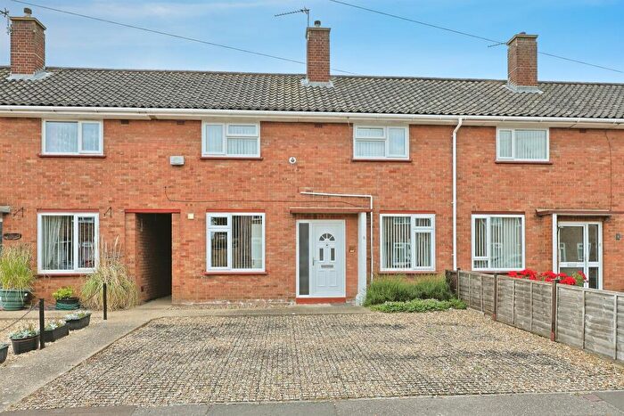 3 Bedroom Terraced House For Sale In Antingham Road, Norwich, NR7