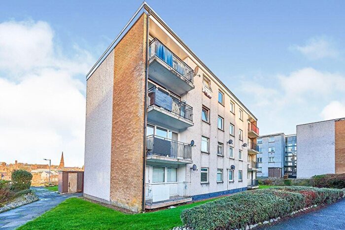 3 Bedroom Flat To Rent In Church Street, Dumfries, DG2
