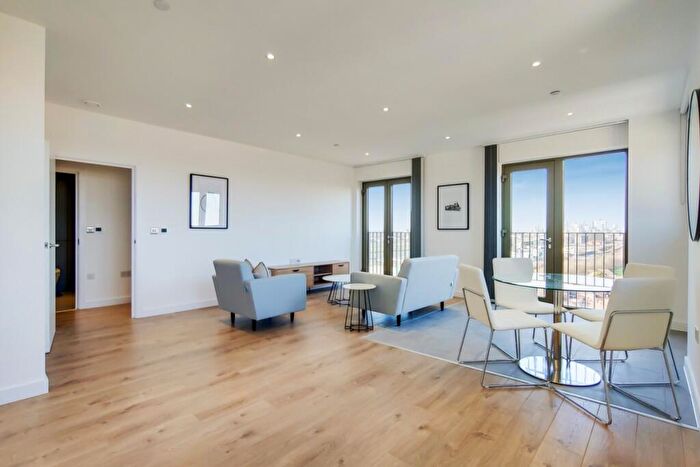 1 Bedroom Apartment To Rent In Galley House, Atlantis Avenue, E16