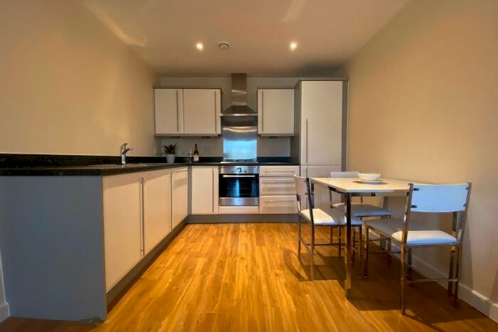 2 Bedroom Flat To Rent In Glade Court, Harefield Road, Uxbridge, UB8