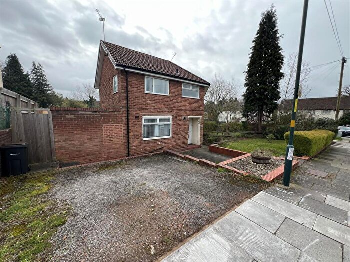 3 Bedroom House To Rent In Ardencote Road, Kings Heath, Birmingham, B13