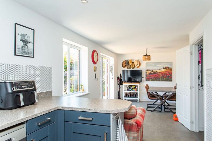 5 Bedroom Detached House For Sale In Drift Road, Aylesham, CT3
