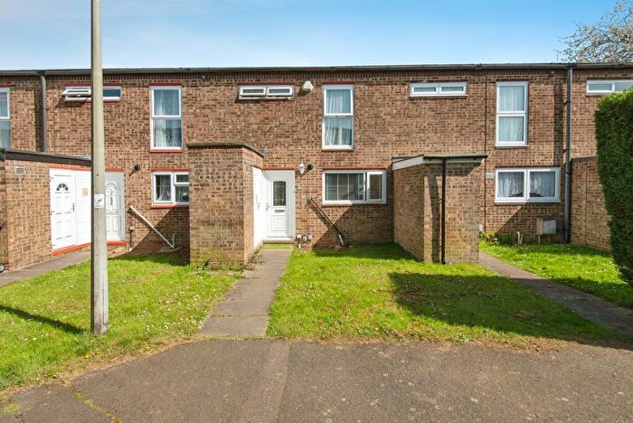 3 Bedroom Terraced House For Sale In Ripon Road, Stevenage, SG1