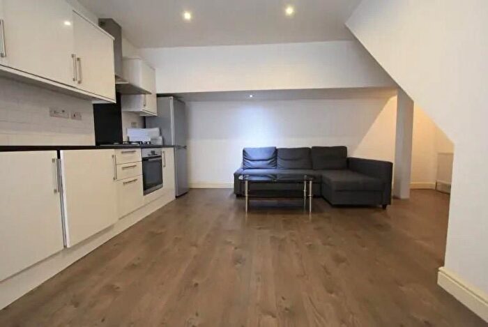 1 Bedroom Flat To Rent In Astoria Walk, Brixton, SW9