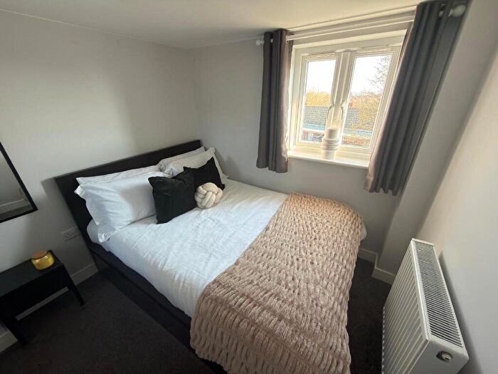 3 Bedroom Terraced House To Rent In Elizabeth Avenue, Exeter, Devon, EX4