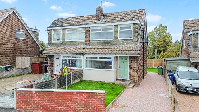 3 Bedroom Semi-detached House For Sale In Monmouth Crescent, Ashton-In-Makerfield, WN4