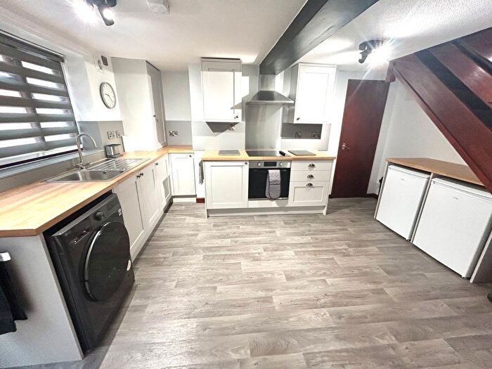 2 Bedroom Terraced House To Rent In Broad Street, Newtown, Powys, SY16