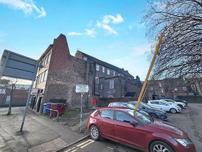 1 Bedroom Flat To Rent In The Boulevard, Tunstall, Stoke-On-Trent, Staffordshire, ST6