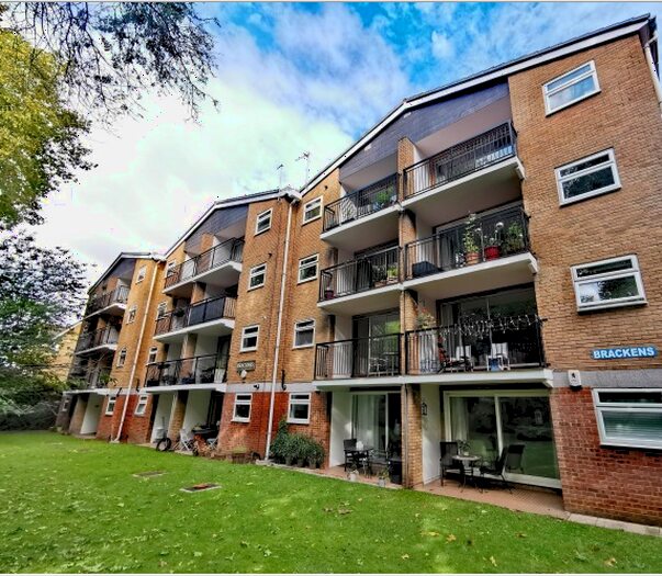 2 Bedroom Apartment To Rent In Brackens, Brackley Road, BR3