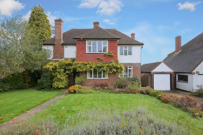 4 Bedroom Detached House To Rent In Marlborough Crescent, Sevenoaks, TN13