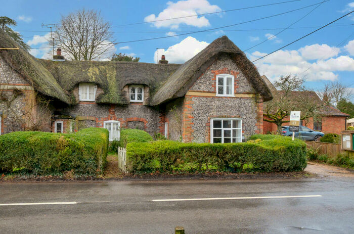 3 Bedroom Semi-Detached House To Rent In Rectory Cottages, Cheriton, Hampshire, SO24