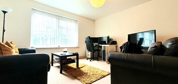 1 Bedroom Apartment To Rent In Slater House, Woden Street, Manchester, M5