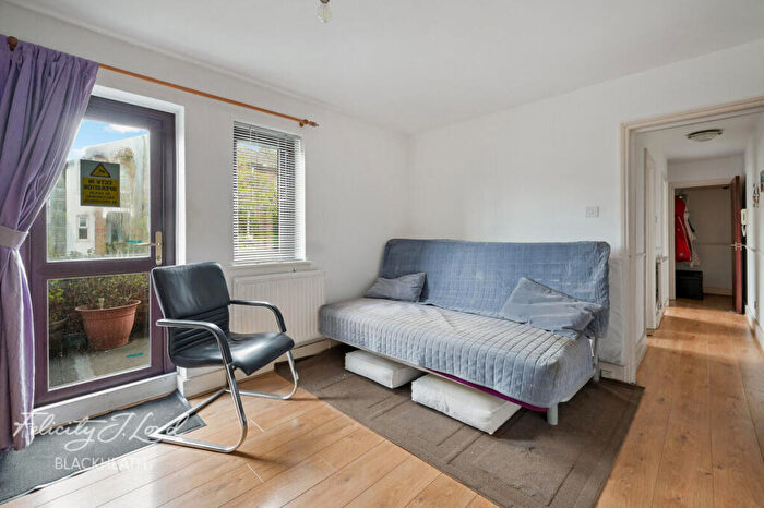 1 Bedroom Flat For Sale In Charlton Church Lane, London, SE7