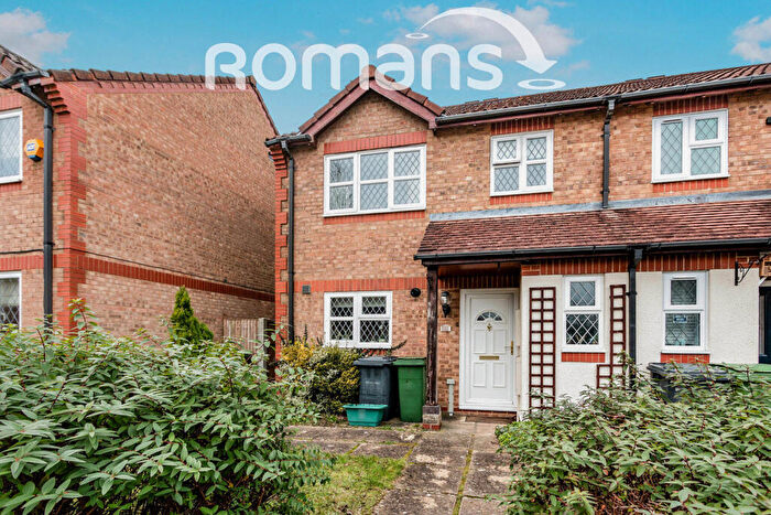 3 Bedroom House To Rent In Upronfield Close, Basingstoke, RG22