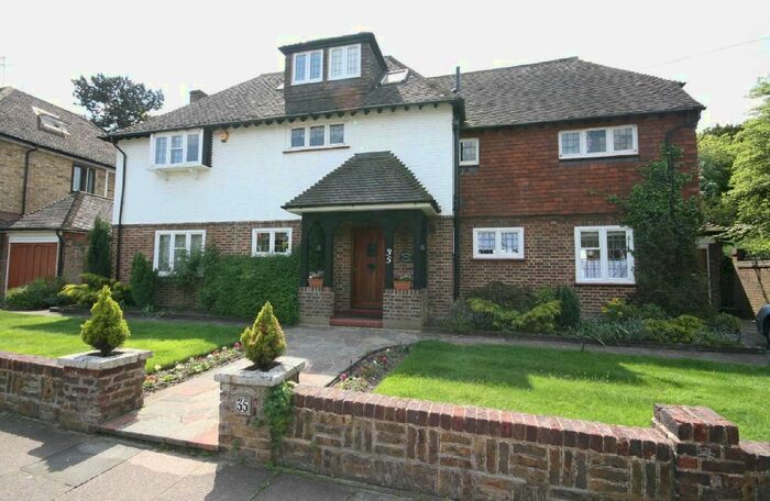 7 Bedroom Detached House To Rent In Cedars Close, London, NW4