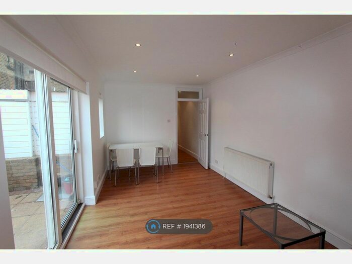 1 Bedroom Flat To Rent In Haverstock Hill, London, NW3