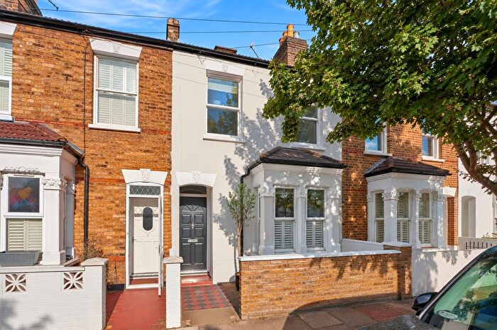4 Bedroom Terraced House For Sale In Squarey Street, Earlsfield, London, SW17