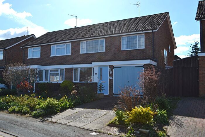 3 Bedroom Semi Detached House For Sale In Royal Avenue, Tonbridge, TN9